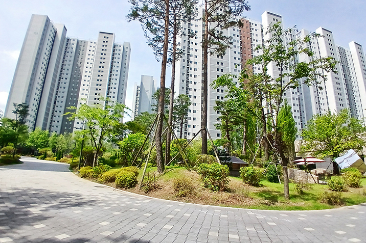 동남우미린풀하우스